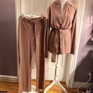Merona Women's Mauve 2 Piece Sweater Set Size M